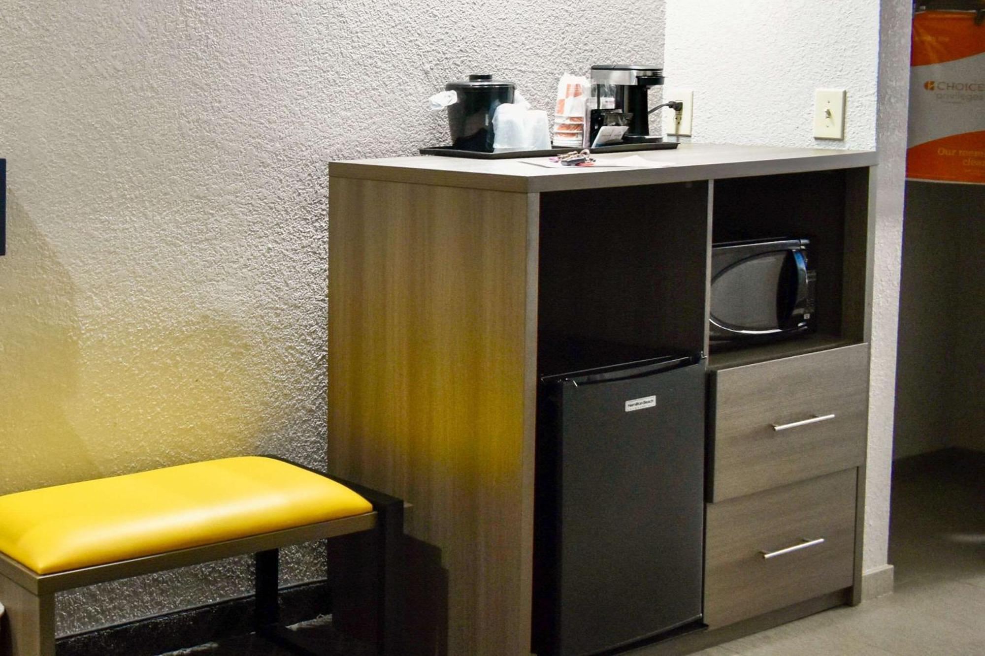 Comfort Inn & Suites Cartersville - Emerson Lake Point エクステリア 写真
